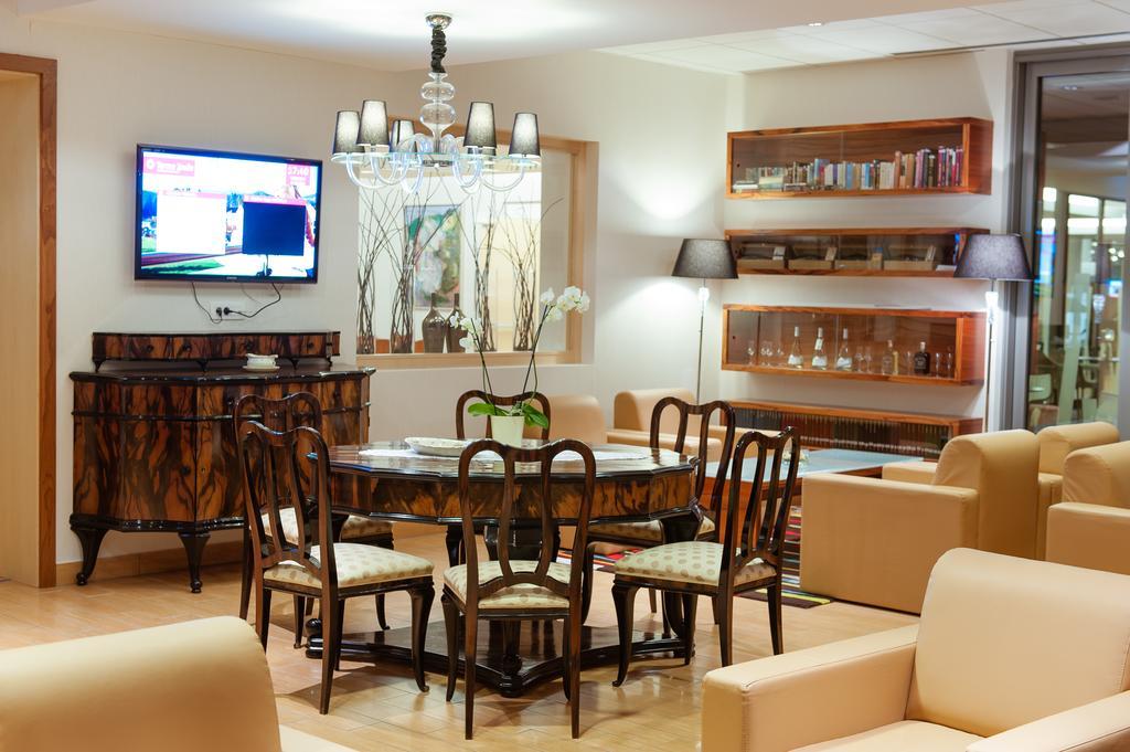 Terme Zrece - Hotel Atrij Zewnętrze zdjęcie