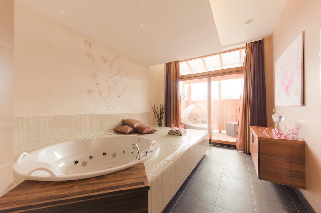 Terme Zrece - Hotel Atrij Zewnętrze zdjęcie
